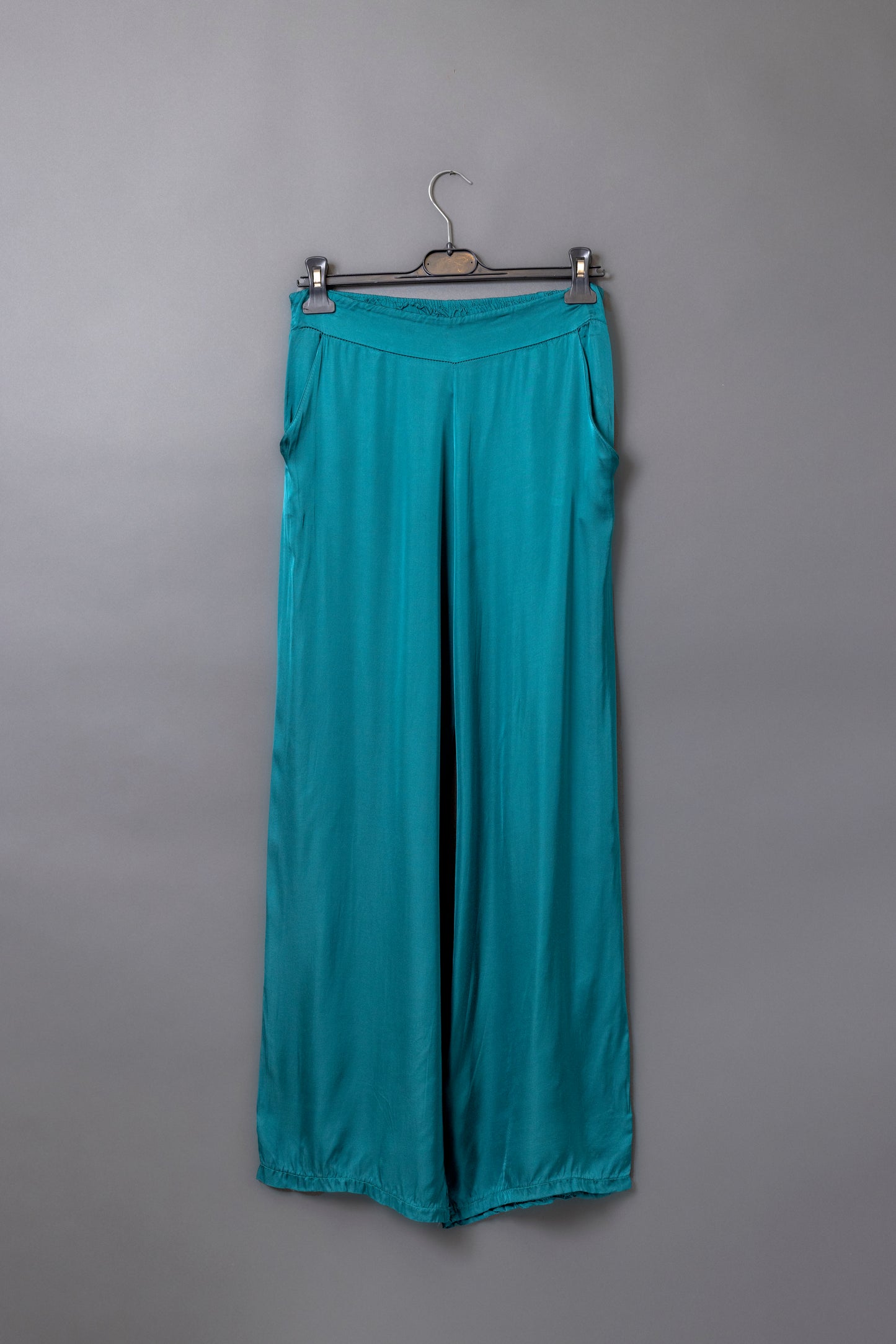 Pantalón fluido viscosa
