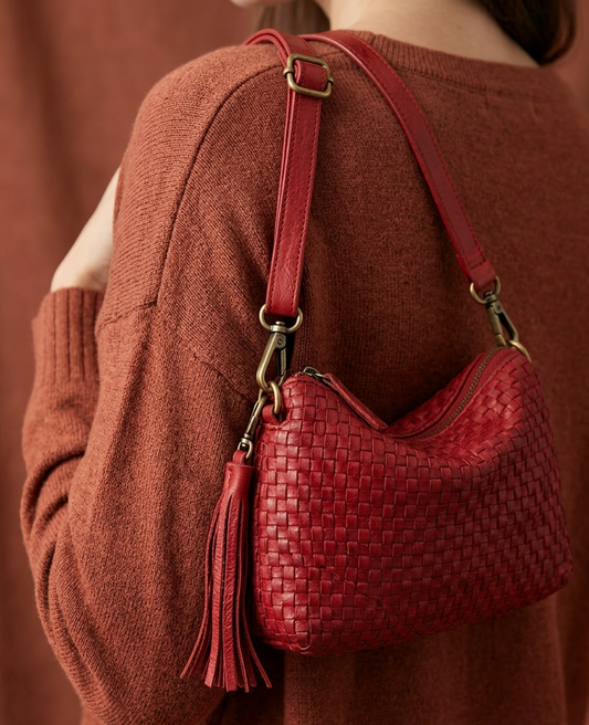 CARTERA ROJA DE TRES COMPARTIMIENTOS